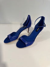 Load image into Gallery viewer, DKNY Heels